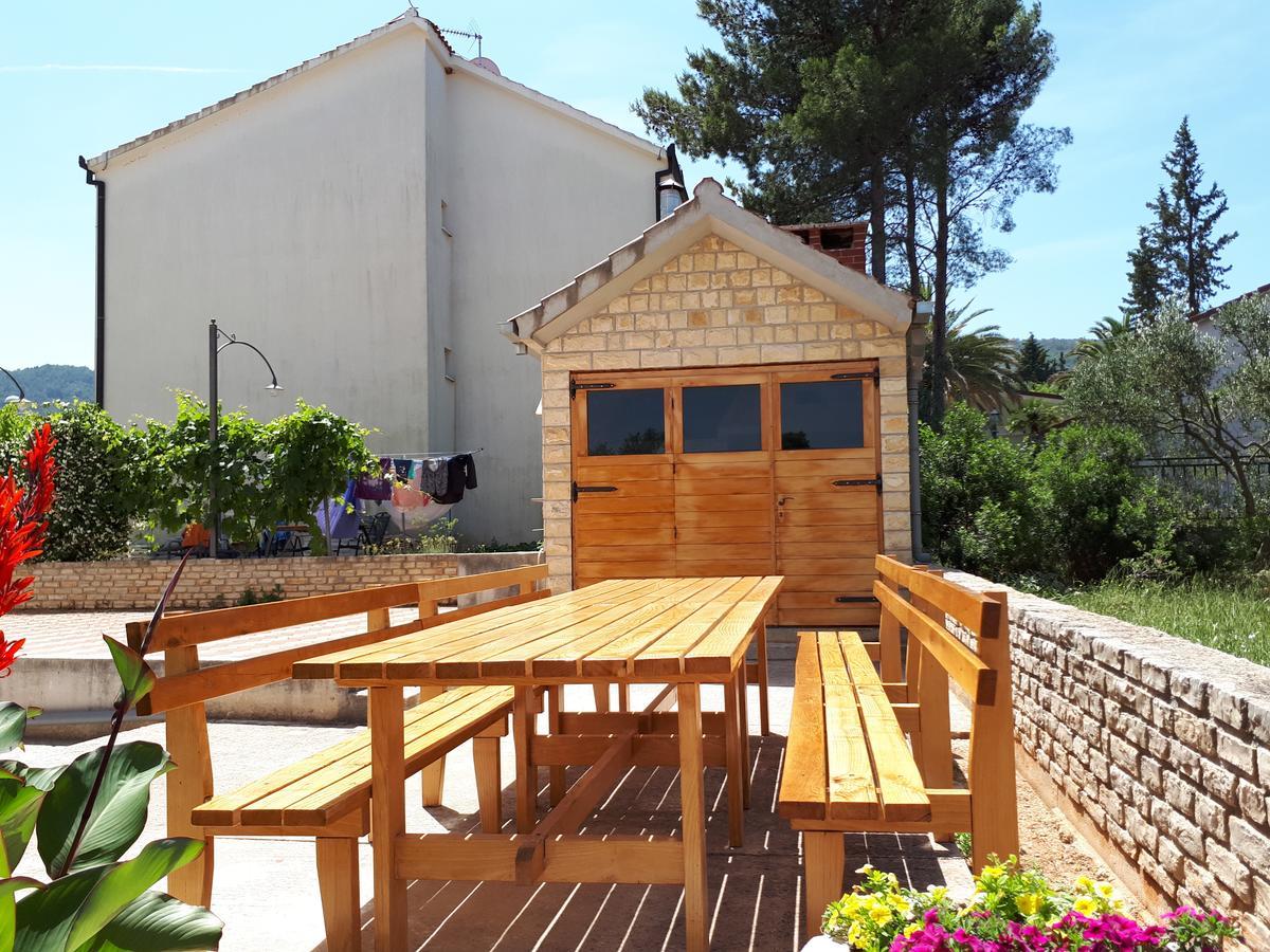 Apartments Aria Stari Grad  Dış mekan fotoğraf